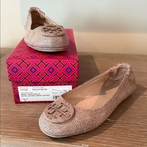 Tory Burch Minnie Travel Ballet Flat - Razza Stone Sz 9